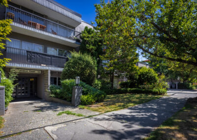 1919 W 8th Ave.