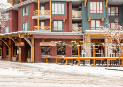 4308 Main St.