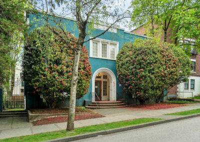 1325 Pendrell St.