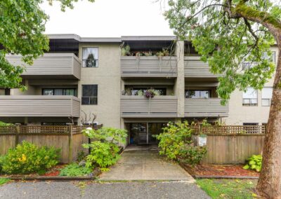 1530 Gravely St.