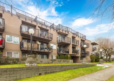 2275 Oxford St.
