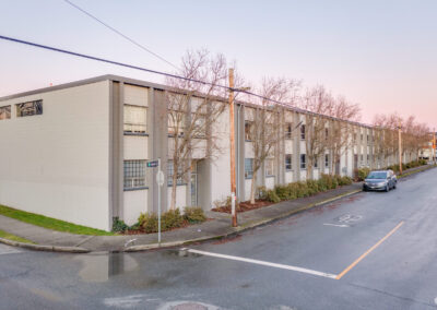 1209-1249 Adanac St.